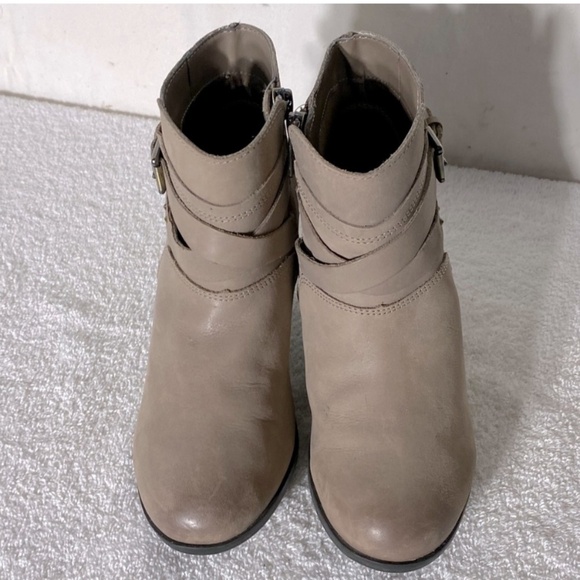 Rockport Tan Leather Chunky Heel Round Toe Ankle Boots Booties 5 - Picture 14 of 14